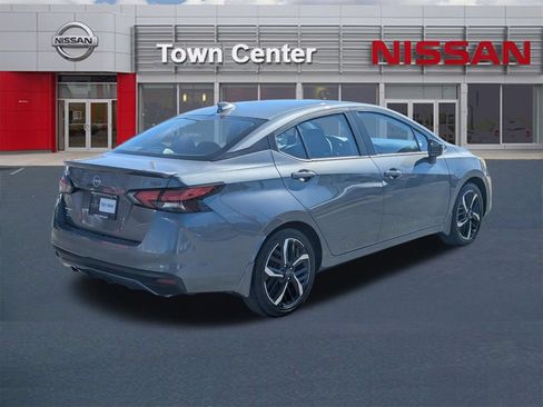 New 2025 Nissan Versa SR w/ Trunk Package FWD image 8