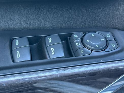 Used 2022 Chevrolet Silverado 2500 LTZ w/ Safety Package image 11