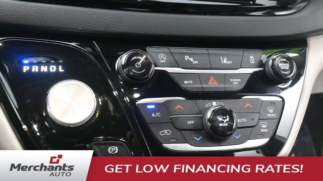 Used 2024 Chrysler Pacifica Touring-L FWD image 18