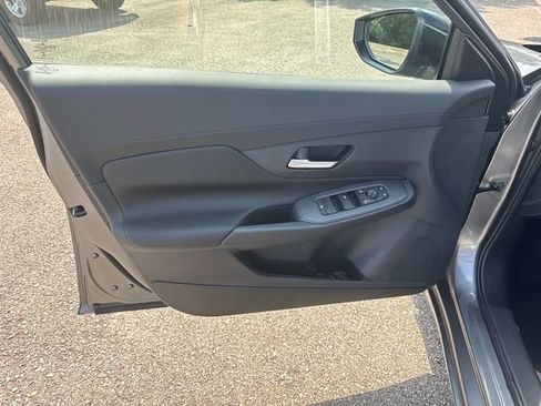 New 2026 Nissan Sentra SV w/ SV Convenience Package FWD image 19