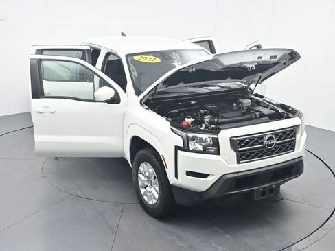 Used 2022 Nissan Frontier SV RWD image 37