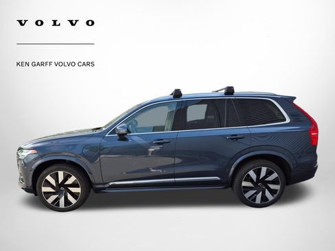 Used 2023 Volvo XC90 T8 Ultimate AWD/4WD image 6