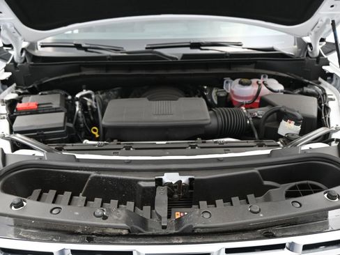 New 2025 GMC Yukon XL Denali w/ Denali Reserve Package image 29