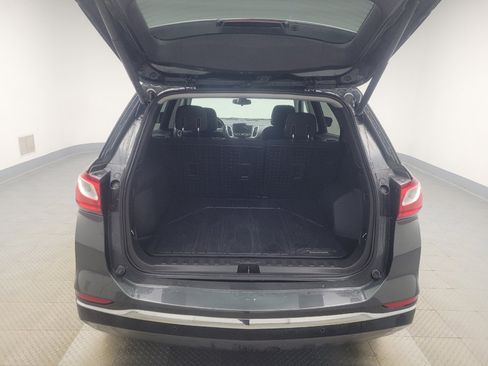 Used 2020 Chevrolet Equinox LT image 29