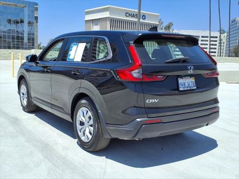 Used 2023 Honda CR-V LX image 6