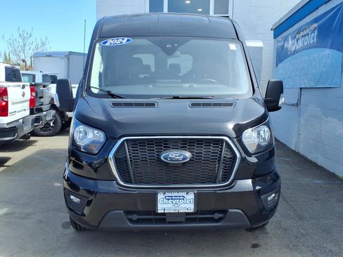 Used 2024 Ford Transit 350 XLT AWD/4WD image 2