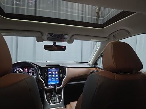 Used 2022 Subaru Outback Touring image 17