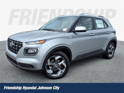 New 2025 Hyundai Venue SEL