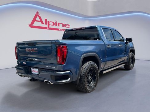 Used 2024 GMC Sierra 1500 Denali w/ Technology Package AWD/4WD image 5