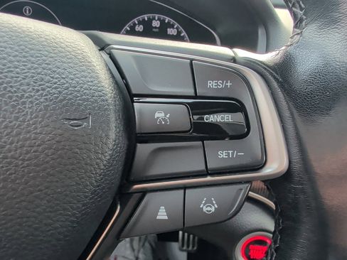 Used 2021 Honda Accord Sport image 18