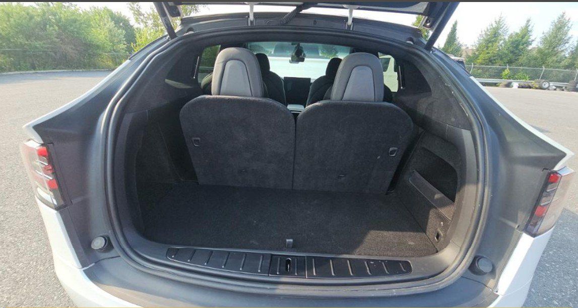 Used 2023 Tesla Model X Plaid AWD/4WD image 7