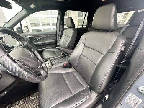 Certified 2023 Honda Passport EX-L image 7