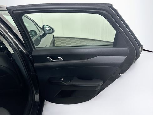 Used 2025 Kia K5 LXS image 29