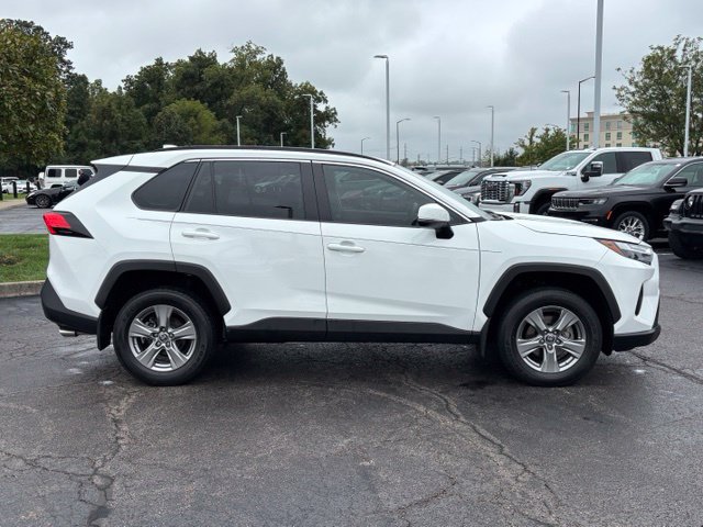 Used 2024 Toyota RAV4 XLE FWD image 14