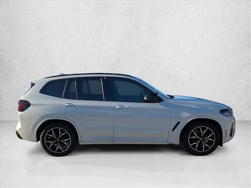 Used 2023 BMW X3 M40i image 4