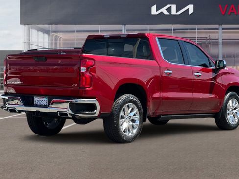 Used 2021 Chevrolet Silverado 1500 LTZ AWD/4WD image 4