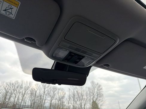 Used 2022 Honda Pilot Special Edition image 14