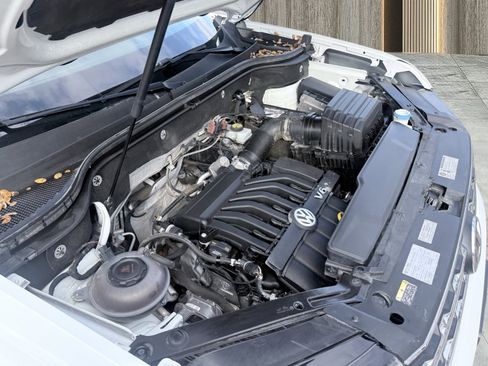 Used 2018 Volkswagen Atlas S image 57