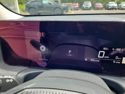 New 2027 Nissan Sentra S w/ Floor Mat Package FWD image 26