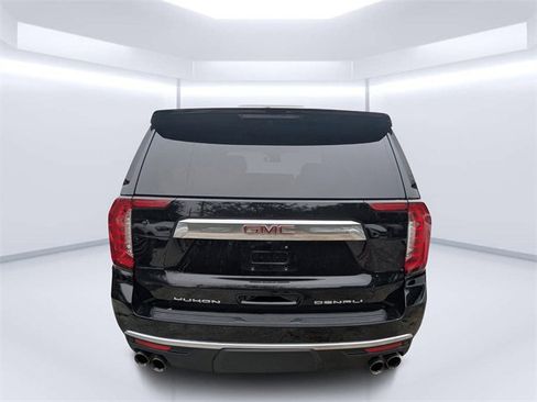 Used 2024 GMC Yukon Denali image 4
