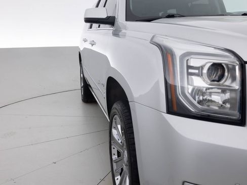 Used 2016 GMC Yukon XL Denali w/ Open Road Package image 11