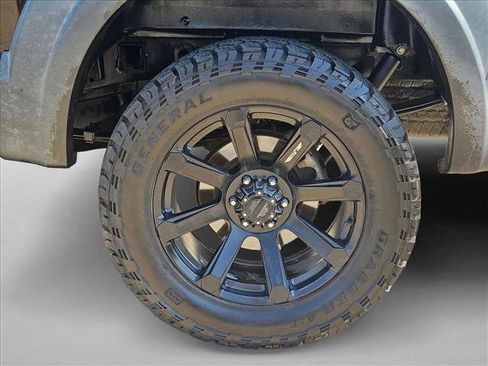 Used 2019 Ford F150 Lariat w/ Equipment Group 502A Luxury AWD/4WD image 25