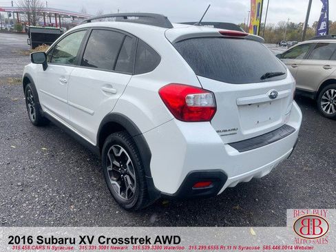 Used 2016 Subaru Crosstrek 2.0i Premium image 5