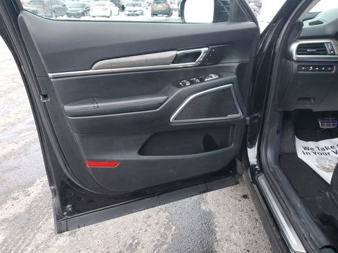 Used 2020 Kia Telluride SX w/ SX Prestige Package image 13