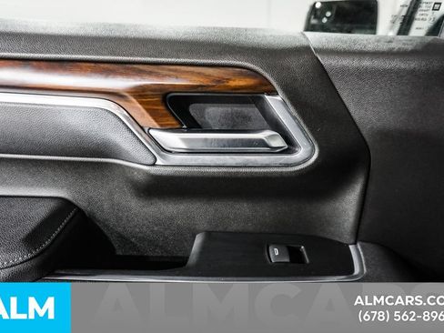 Used 2025 GMC Sierra 1500 SLT RWD image 48