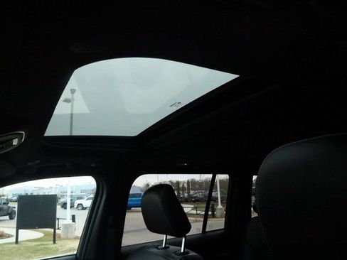 New 2026 Jeep Grand Cherokee Laredo image 16