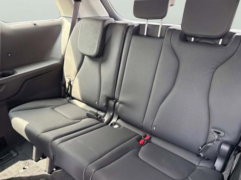 New 2026 Kia Carnival SX Prestige FWD image 16