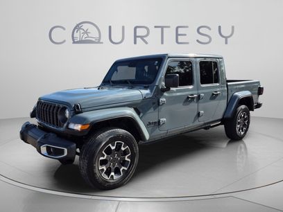 Used 2024 Jeep Gladiator Sport w/ Premium Package