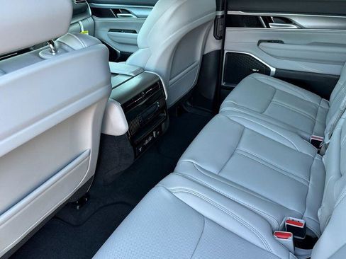 New 2026 Jeep Grand Wagoneer L 2WD image 12