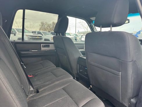 Used 2016 Ford Expedition EL XLT image 15