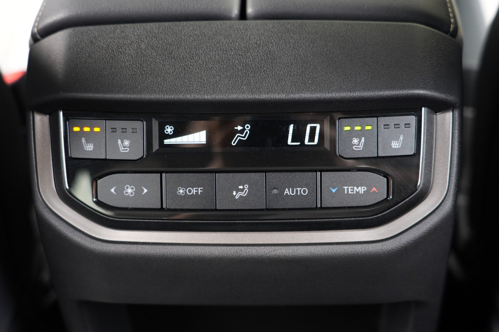 Used 2025 Lexus TX 500h AWD image 37