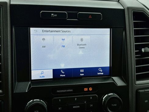 Used 2022 Ford F250 XL w/ Power Equipment Group RWD image 11