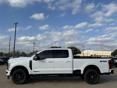 New 2026 Ford F250 XLT w/ XLT Premium Package image 28