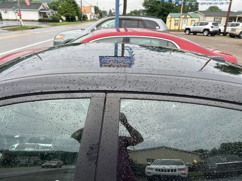 Used 2020 Nissan Sentra SR image 5