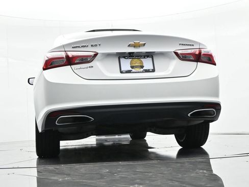 Used 2020 Chevrolet Malibu Premier FWD image 19