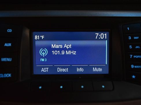 Used 2018 Ford Flex SE FWD image 18