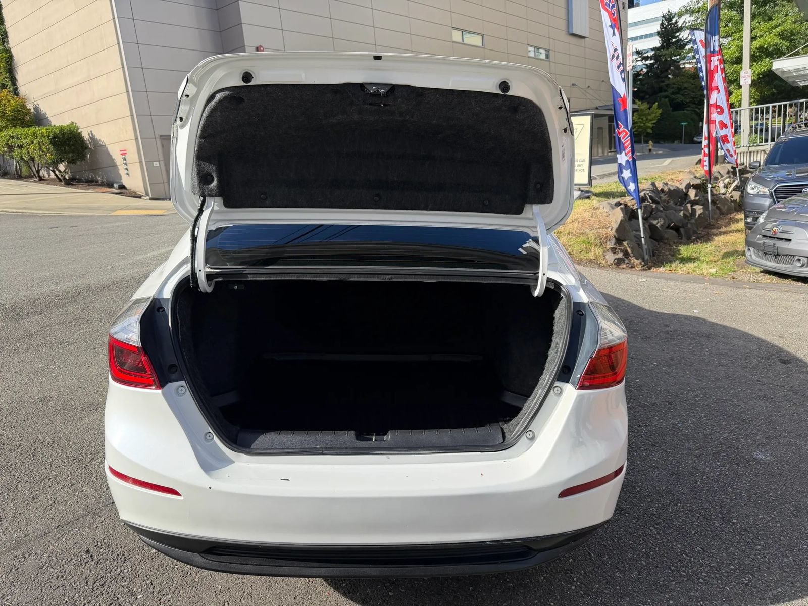 Used 2019 Honda Insight LX image 24