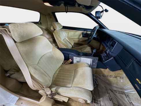 Used 1987 Pontiac Firebird Trans Am RWD image 21