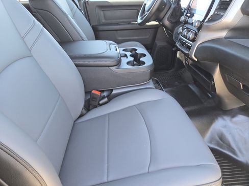 New 2026 RAM 2500 Tradesman w/ Chrome Appearance Group image 11