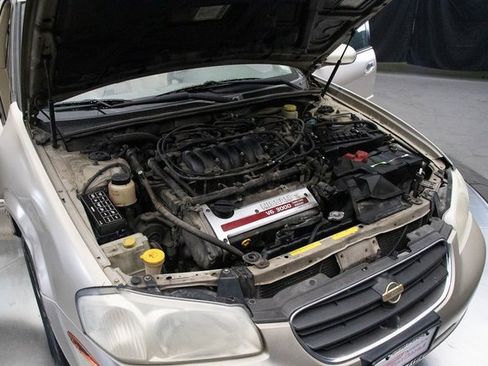 Used 2000 Nissan Maxima GLE image 14