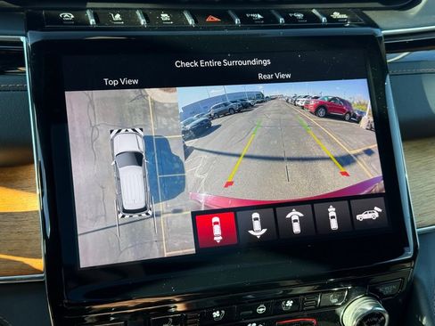 Used 2023 Jeep Grand Cherokee Summit image 22