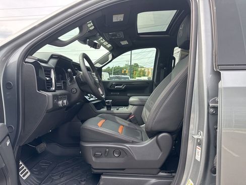 New 2026 GMC Sierra 1500 AT4 w/ AT4 Premium Package AWD/4WD image 15