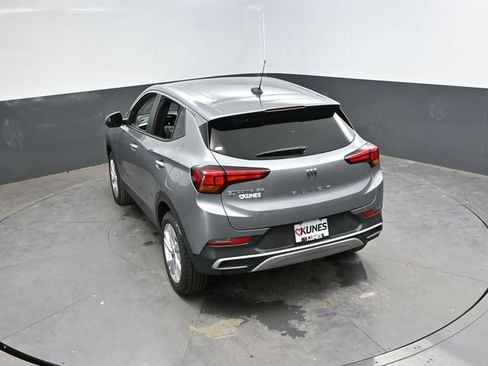 Used 2025 Buick Encore GX Preferred AWD/4WD image 40