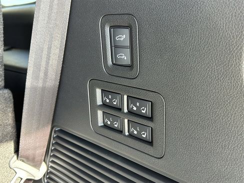 New 2026 INFINITI QX80 Luxe image 14