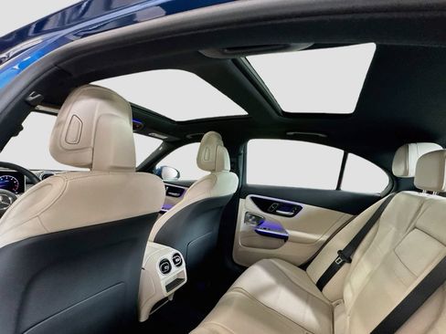 Certified 2025 Mercedes-Benz C 300 4MATIC Sedan image 25