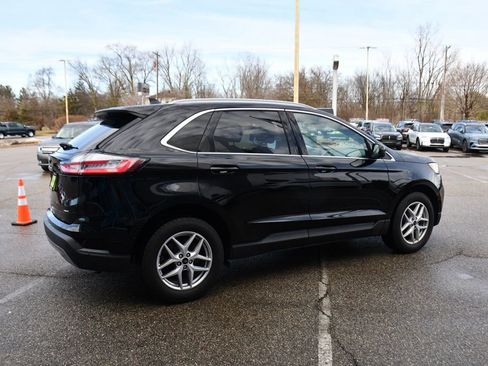 Used 2024 Ford Edge SEL w/ Convenience Package image 7